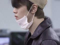 이제 아무것도 아닌 TALK 0