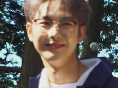 황인준 옆자리녀 +