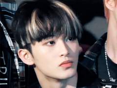 [이민형/마크] 호랑이굴에 들어가도 정신만 차리면 산다.