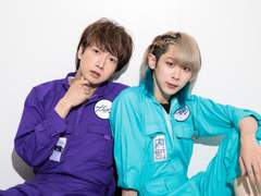 초인적 셰어하우스 스토리 『카리스마』 ー－ 그 매력을, 하시즈메 토모히사 (텐도 아마히코 역) & 휴가 사쿠 (미나토 오오세 역)가 모두 말한다!