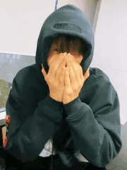 누나 저 먹고 튀는 거예요?