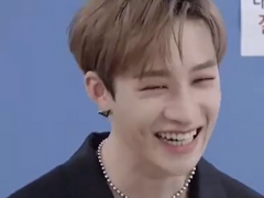 부끄러워하는 연하여친 귀여워하는 방찬