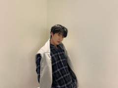 맨날 지는 도영이가 보고 싶다.