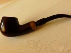 종이 밖으로 튀어나온 19세기 탐정