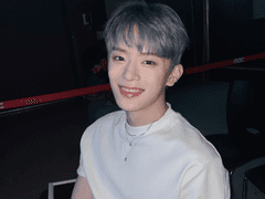 어둠만이 나의 전부였던 동안