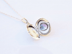 너에게 닿지않을 말