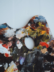 [쿱정] 그는 무엇으로 사는가.