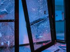 순간과 믿음의 역설로 모순이 비롯된다.