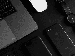 인두겁을 뒤집어쓴 괴물.