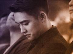 [도경수] 옆집 이웃이 비 올 때 우산 씌워줬는데, 합리적으로 썸 의심 가능한가요?