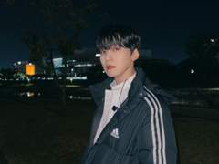 원어스 건희 사진보정