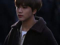 사막 한가운데_24