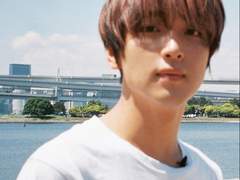 사막 한가운데_23