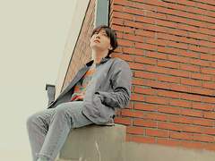 강 위에 뜬 달 3