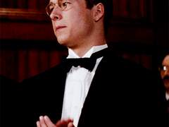 세러신 가에는 끔찍한 저주가 내려 온다.