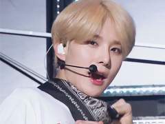 영화 보다가 야한 장면이 나왔을 때 그는