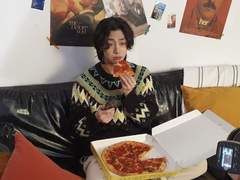 같이 영화보는 채형원