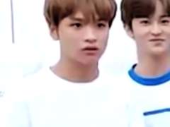 지나가다 봤는데 아빠랑 애기랑 똑같아 ㅋㅋㅋㅋ