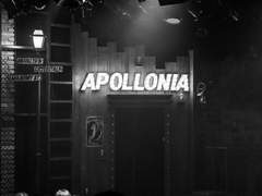 탭댄스와 위스키와 총과 유령