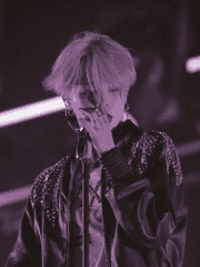 첫 번째 손님, 키티갱.