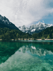 세 번째 달의 기록일지(저그인)