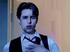 금발만 보면 숨이 턱 막혀요