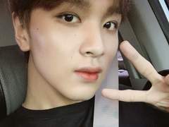 연애 중 잘못 올렸는데 2