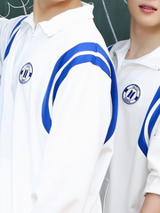 복숭아 나무에 토끼 걸렸네