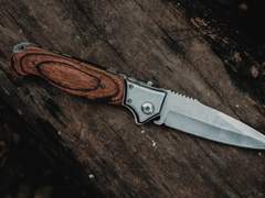 비극의 주인공이 되지 않기를 바랐다.