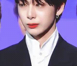 늑대들 사이 장미 한 송이 - 30