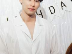 인생네컷 프레임 적용 방법