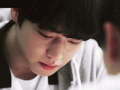 소년은 혼란스럽다