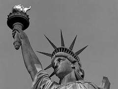 이 시대의 아나키스트는 B급에 불과하다