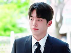 스물다섯 스물하나?