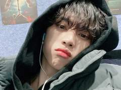 유명 인플루언서 김선우 (1)