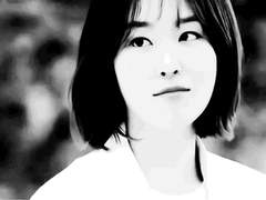 빛바랜 필름에 비춰지는