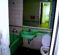 신의 배려가 있었다면 애초에 그는 사랑을 만들지 않았을지도 모른다*