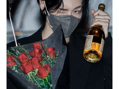 04. 졸업 축하해요 후배님