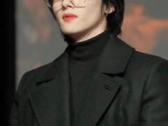 01. "동아줄 잡으러. 과외비 준비해 놔, 엄마."