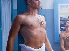 “찾았다, 미첼.”