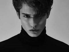 𝐄𝐧𝐨𝐜𝐡 𝐇𝐨𝐰𝐥𝐞𝐫