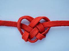 [/] 장난의 붉은 실