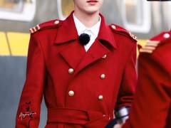 창문을 타고 날아온 겨울