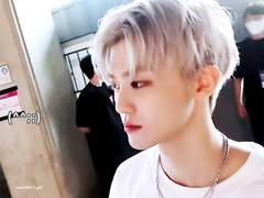 야 다 들어와봐 ㅠ 나 사고쳤어