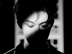 나 대신 좀비들에게 뛰어들기 전 그