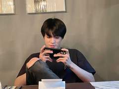 업어키운 이제노