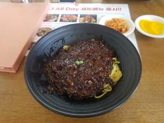 2022. 12. 16. 성남 출장나가 업체 사장님과 점심에 짜장면을, 저녁은 탕짜면을~