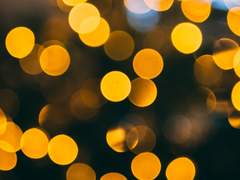 성대하게 울려퍼지는 종소리