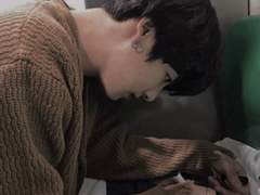 [TALK] 좋아하는 여자애가 헤어졌는데 왜 기쁘지 않지? 上~下