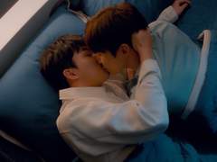 우연한 동거 . D